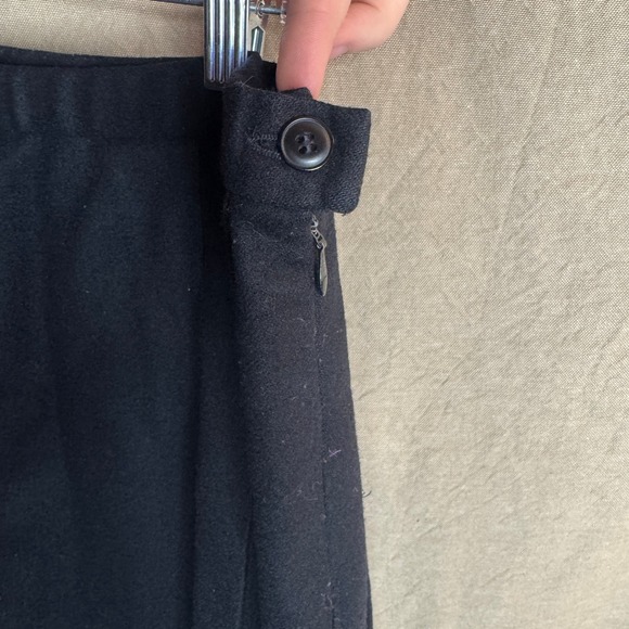 Vintage Pendleton Black 100% Virgin Wool Pleated Skirt Made in USA READ - Picture 2 of 5